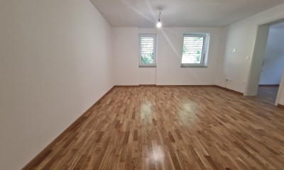 Apartma A2, Apartmaji KRNES 